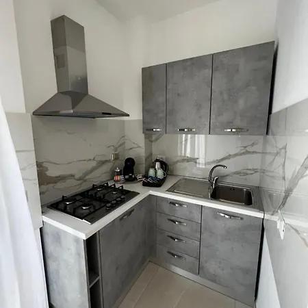 Virgilio Lamezia Airport サンテウフェミア・ラメーツィア