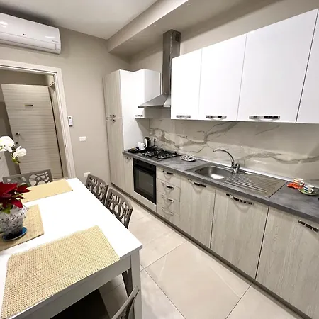 Virgilio Lamezia Airport And 住宿加早餐酒店 4*