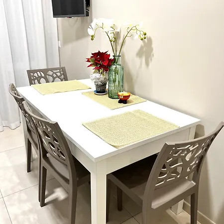 B&B Virgilio Lamezia Airport 산테우페미아 라메지아