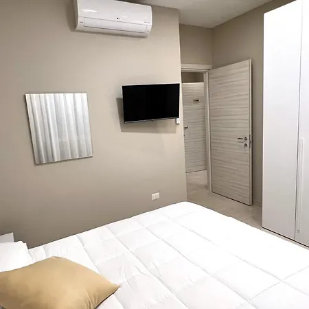 B&B Virgilio Lamezia Airport 산테우페미아 라메지아